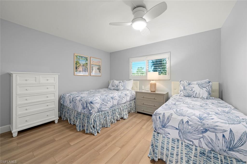 1919 Olde Middle Gulf DR 401 photo 24