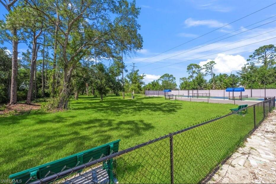 5661 Laguna Caribe CIR photo 12
