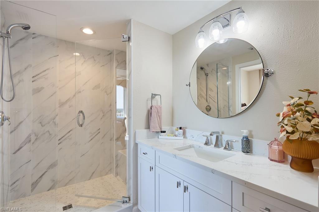 Ensuite guest bath