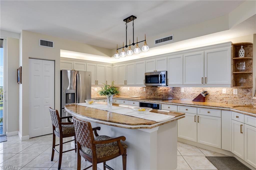 14250 Royal Harbour CT 818 photo 6