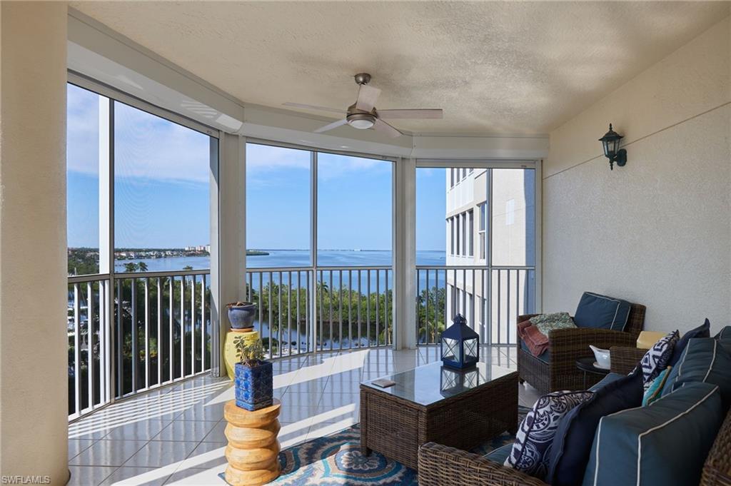 Large lanai with gorgeous river views!