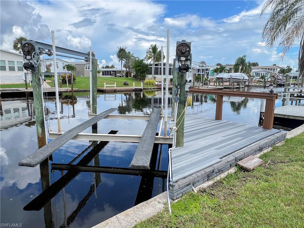 Canal View from Dock & Lift