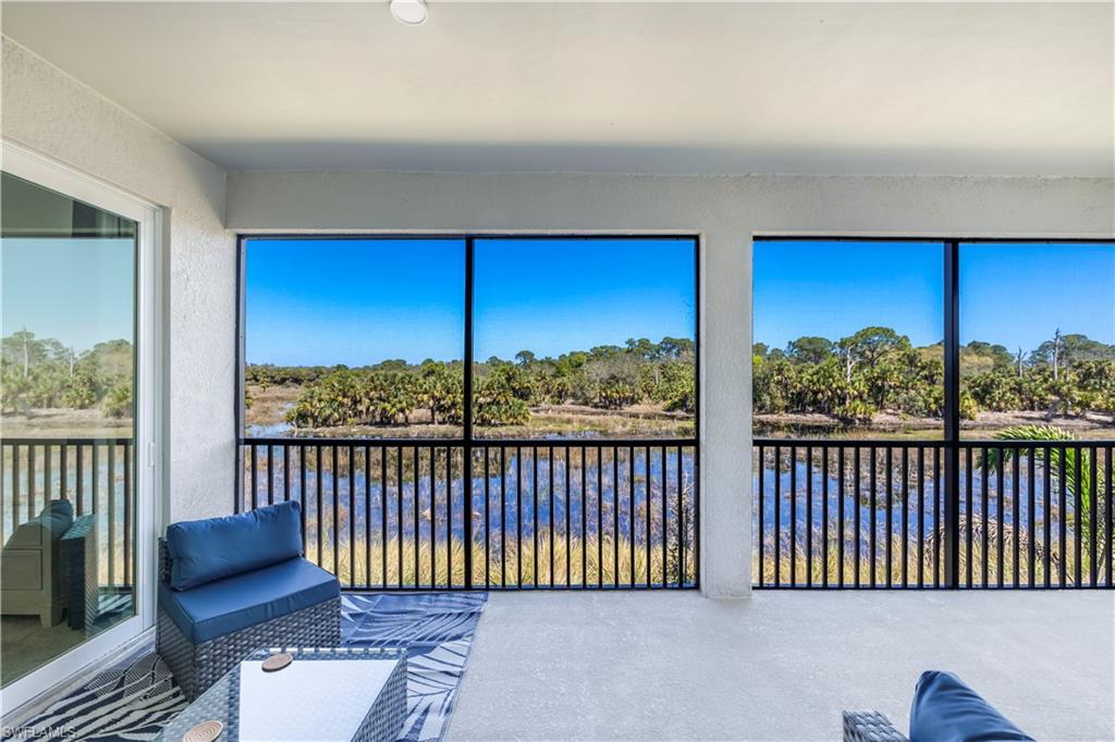 43285 Water Bird WAY 5422