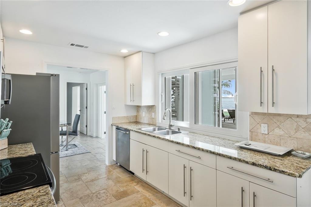 first floor - kitchen