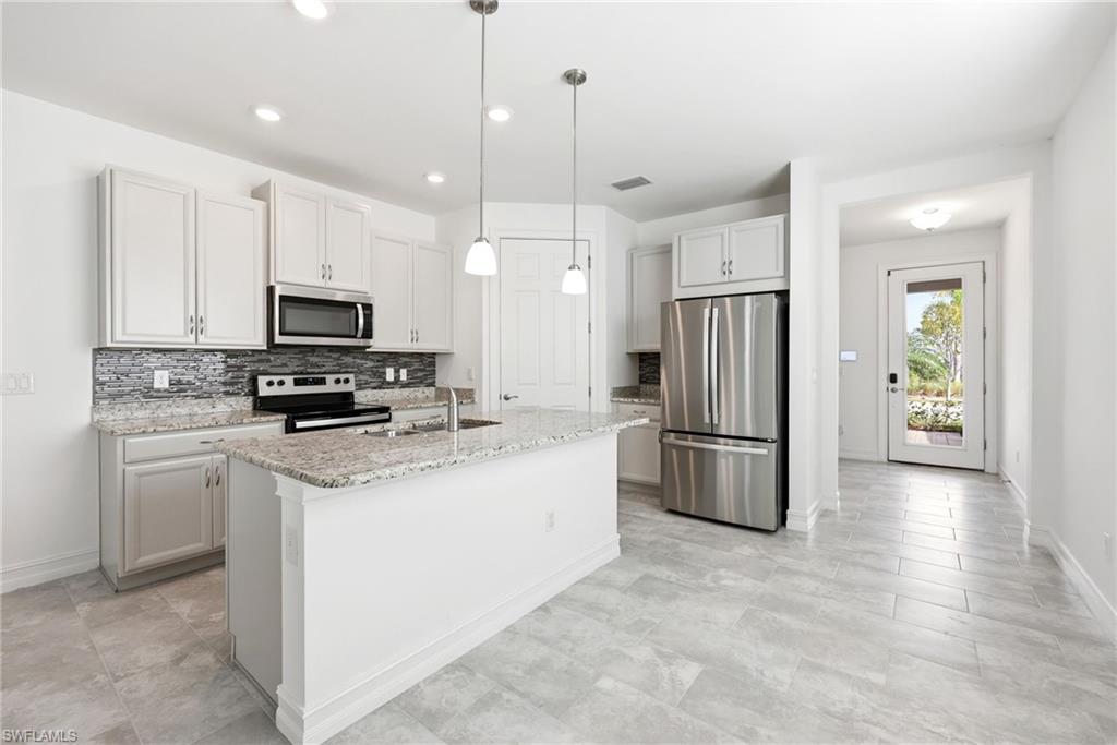 28347 Captiva Shell LOOP photo 8