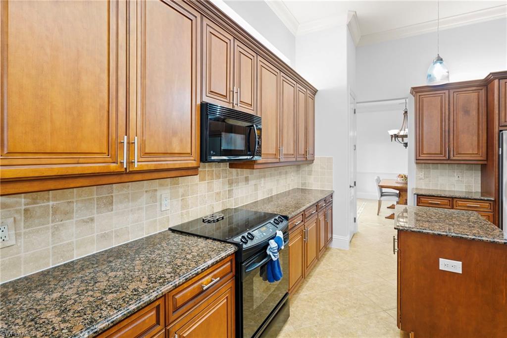 18271 Parkside Greens DR photo 14