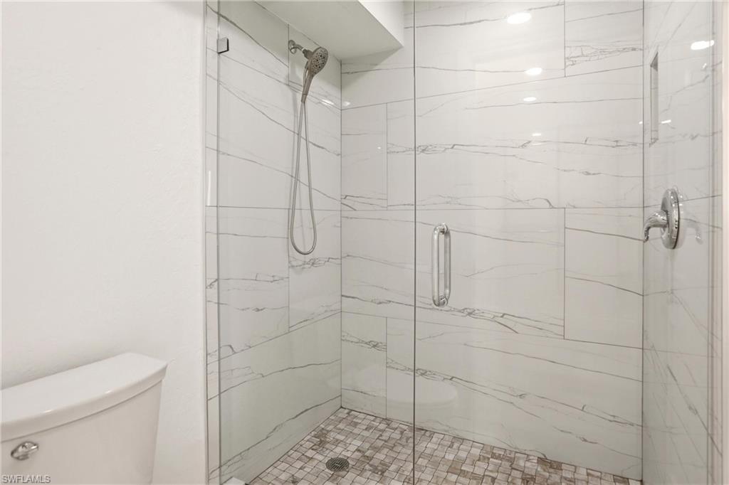 26300 Hickory BLVD 806 photo 23