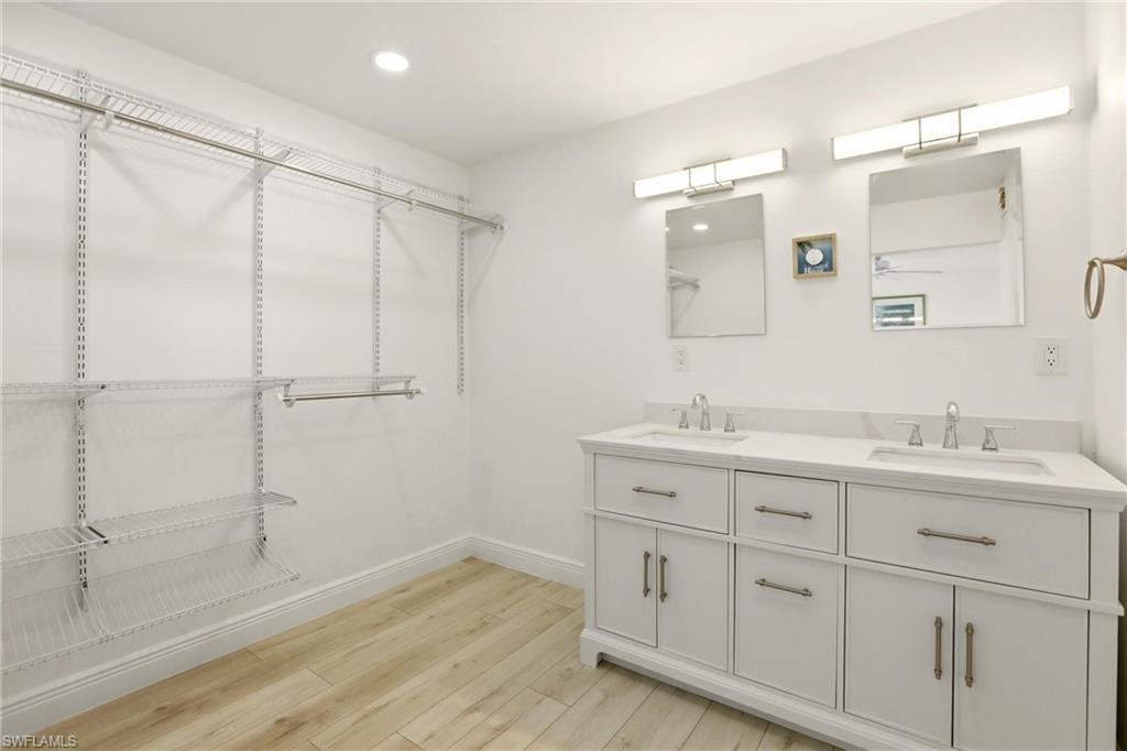 26300 Hickory BLVD 806 photo 22