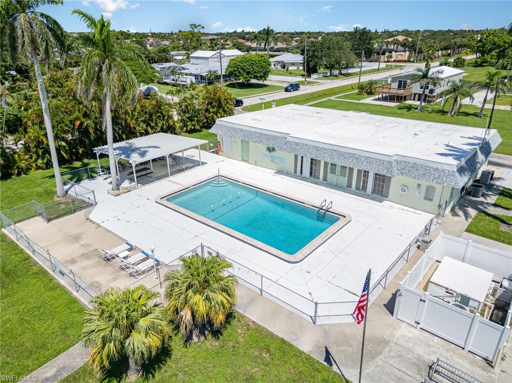 Heated pool