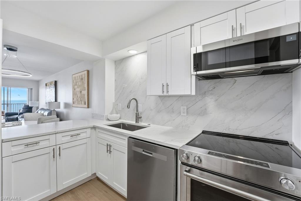 Thoughtfully selected finishes bring a fresh, coastal feel to the heart of the home.