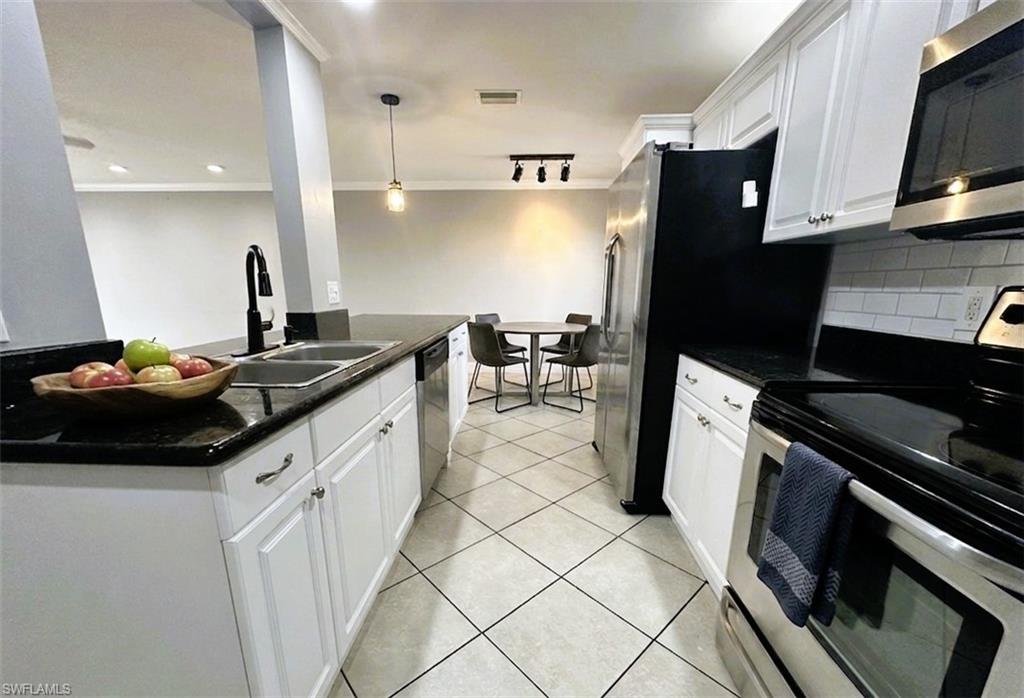 Virtually Staged Kitchen