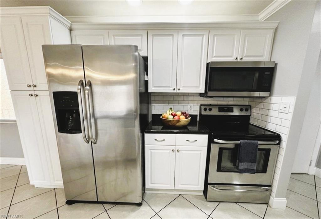Virtually Staged Kitchen