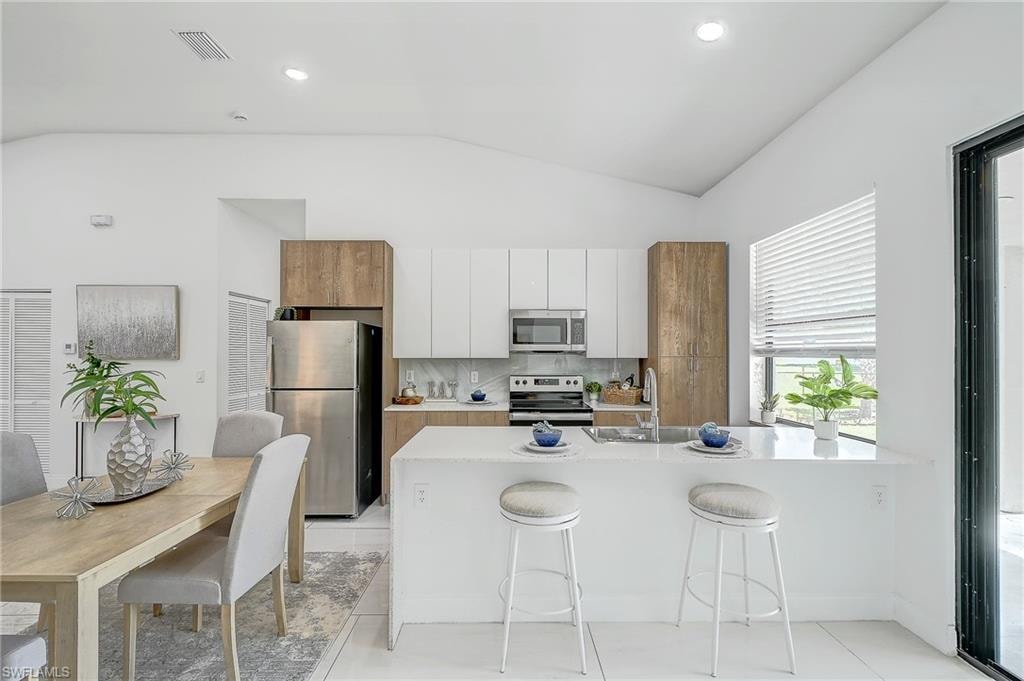 133 Greenbriar BLVD photo 6