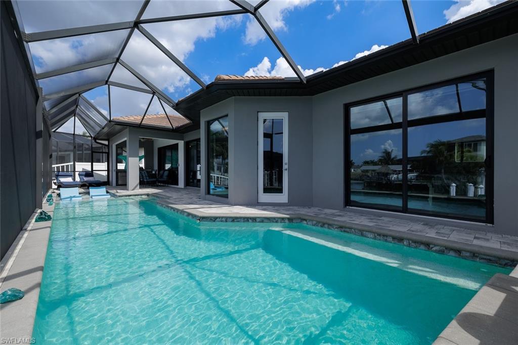 2532 SW 25th AVE