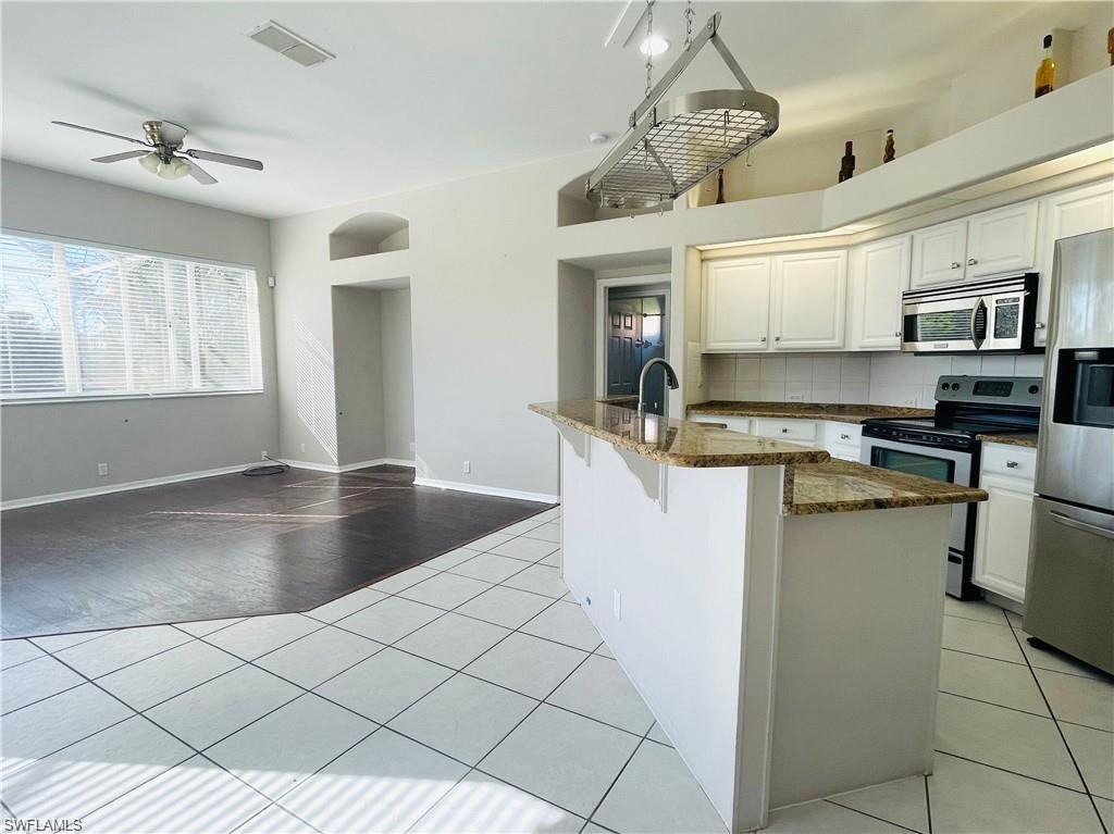 2271 Eaton Lake CT photo 8