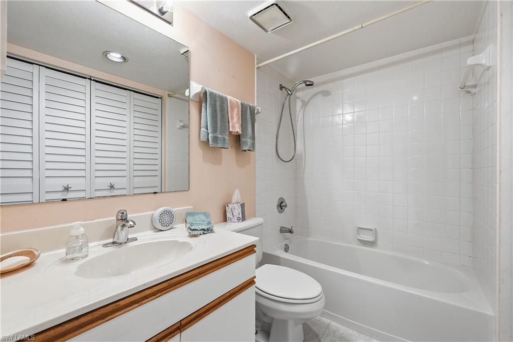 2nd Bathroom