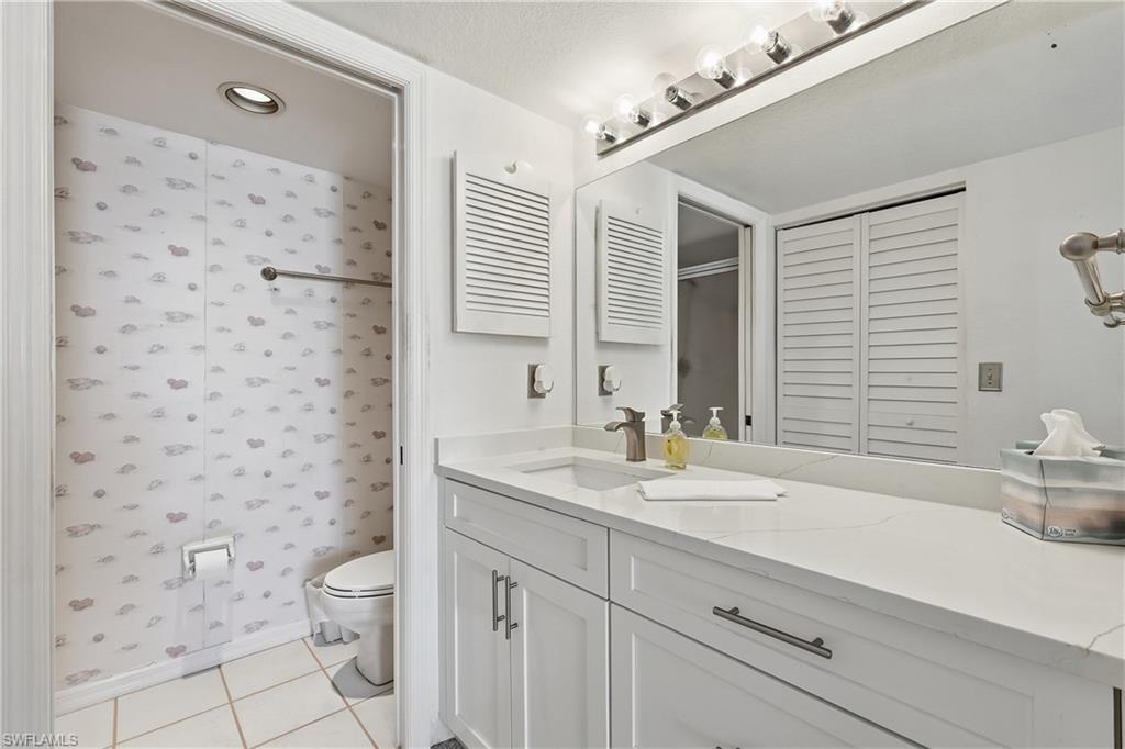 4121 Lorene DR 103 photo 15