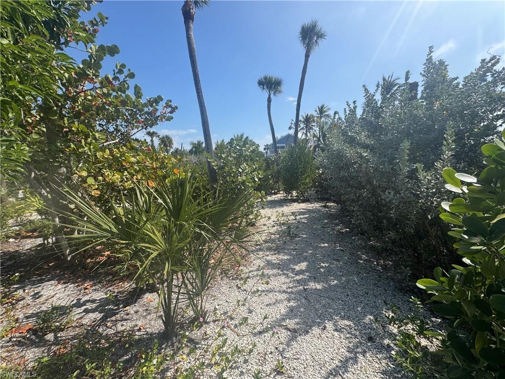 201 White Pelican DR photo 33