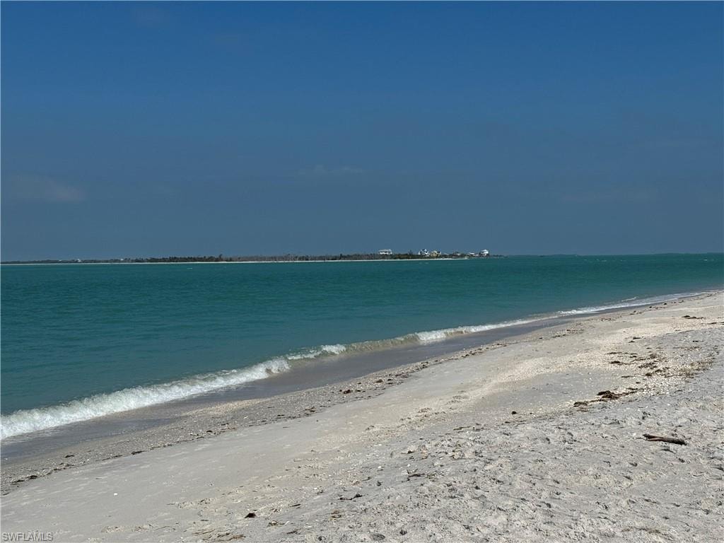 201 White Pelican DR photo 39