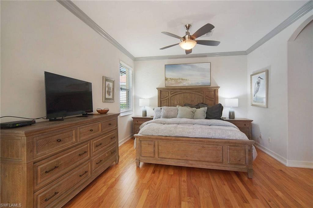 King Size Bed
