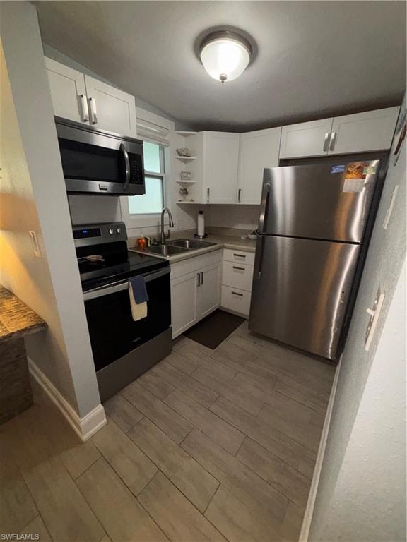 Interior of Teal duplex