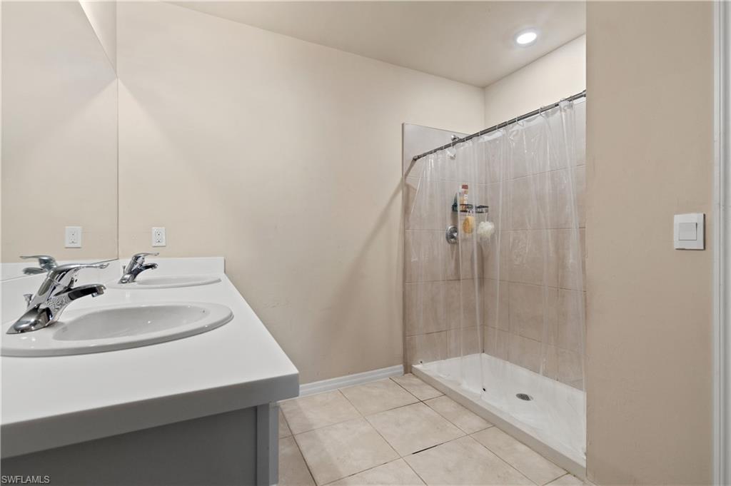 429 Tropicana PKWY W photo 9