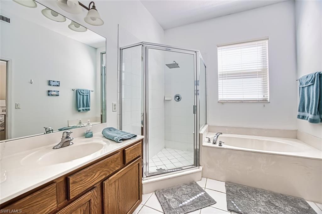 Separate shower and bathtub