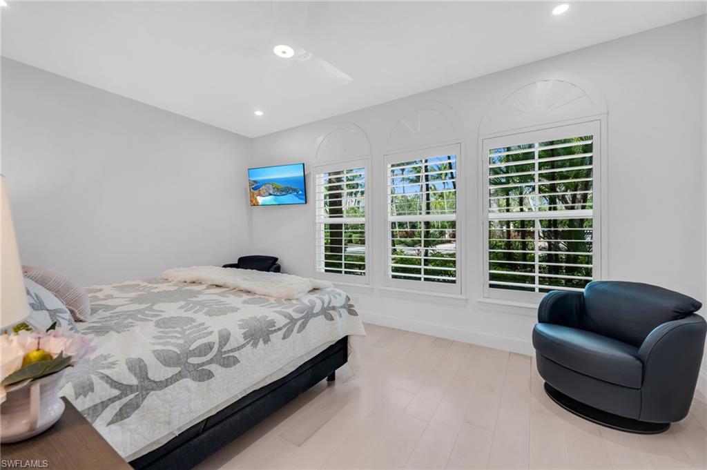 2nd Bedroom, with plantation shutters, very private