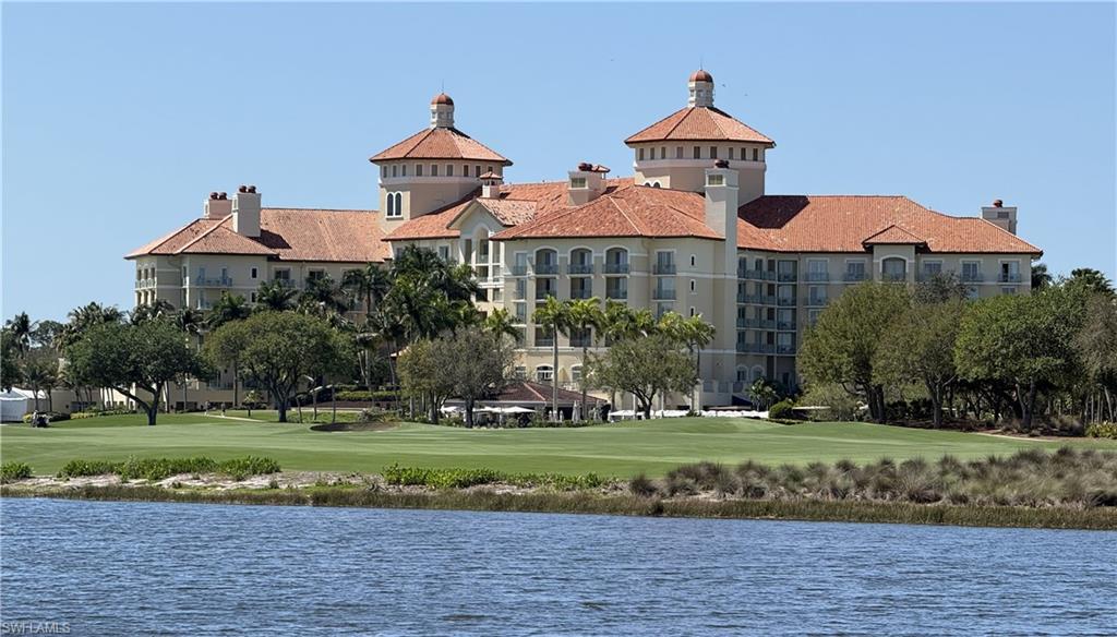 Ritz Hotel