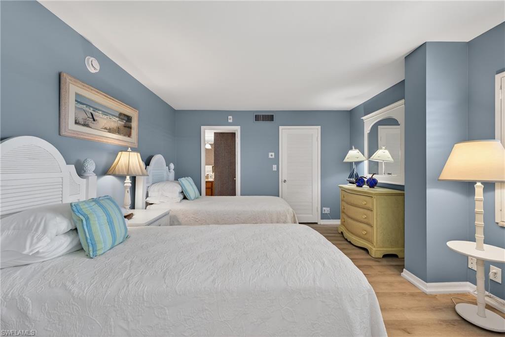 3443 Gulf Shore BLVD N 809 photo 21