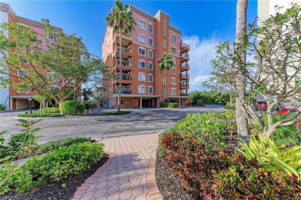View of apartment building / complex