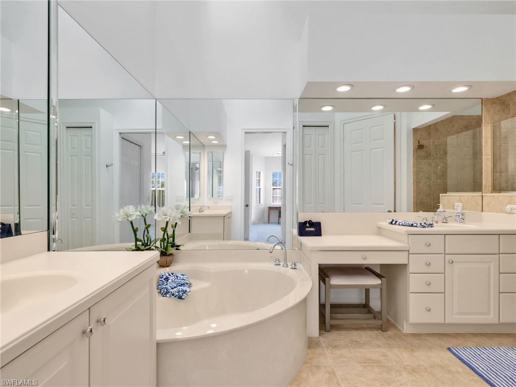 6422 Legacy CIR 704 photo 22