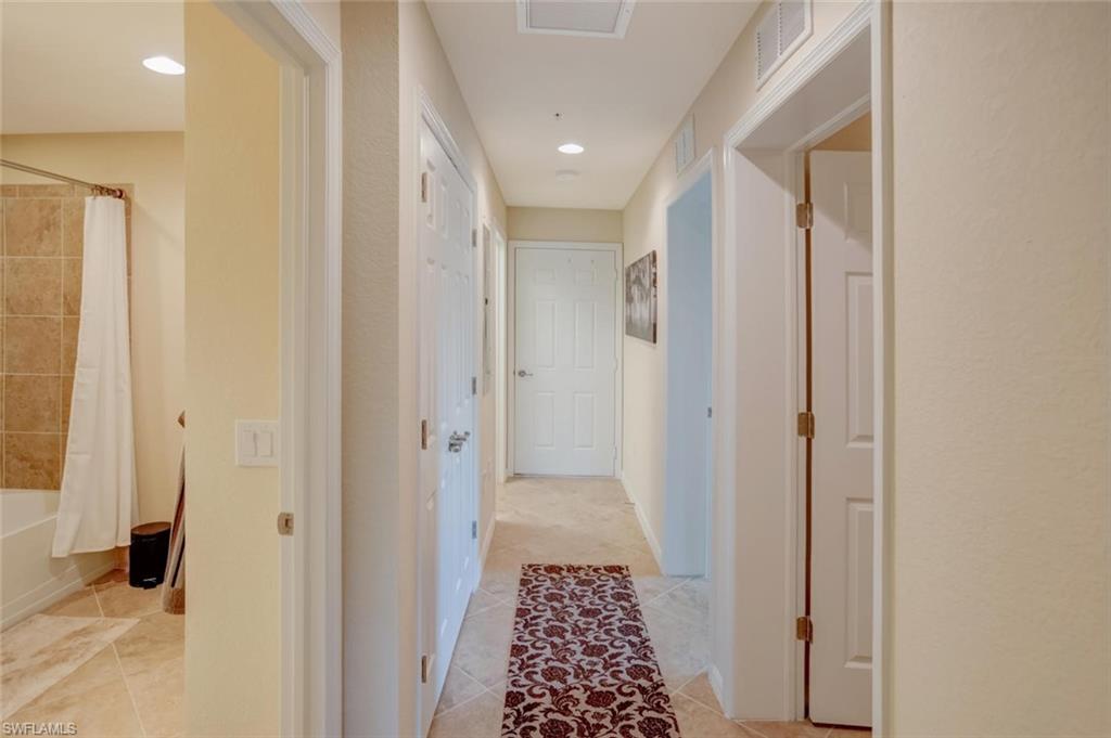 9126 Napoli CT 101 photo 13
