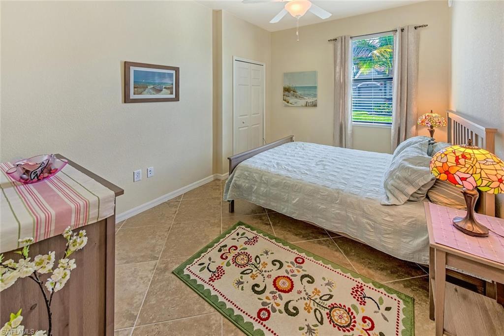 9126 Napoli CT 101 photo 16