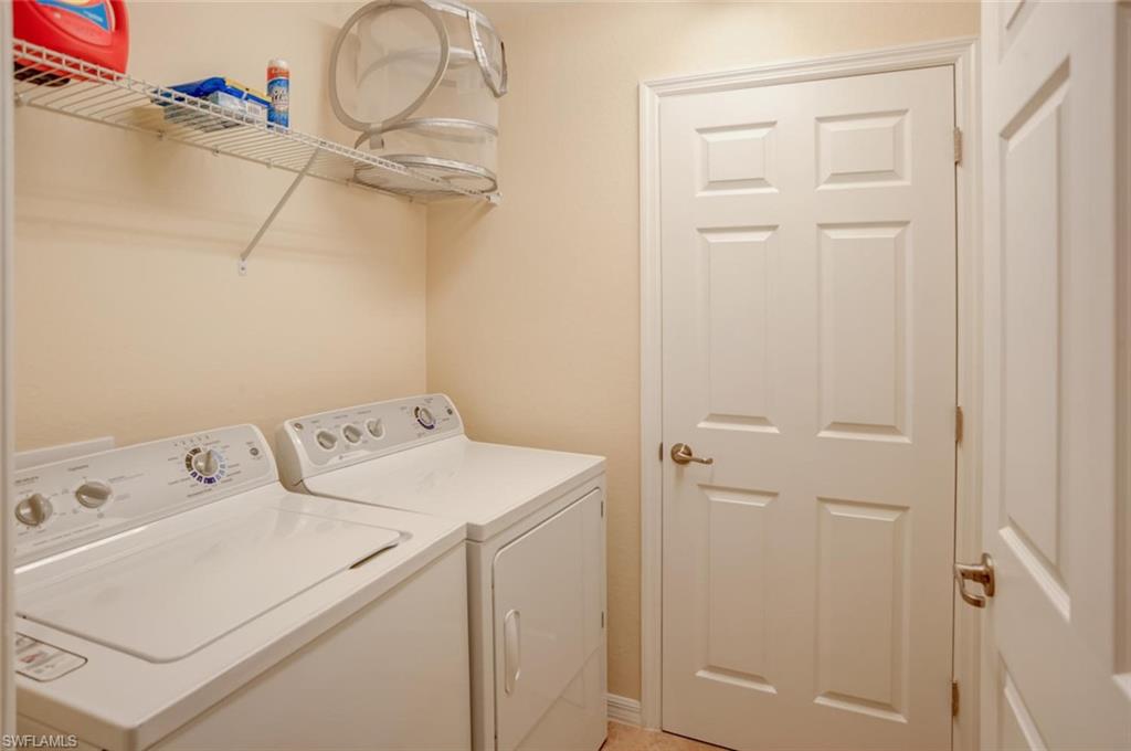 9126 Napoli CT 101 photo 18