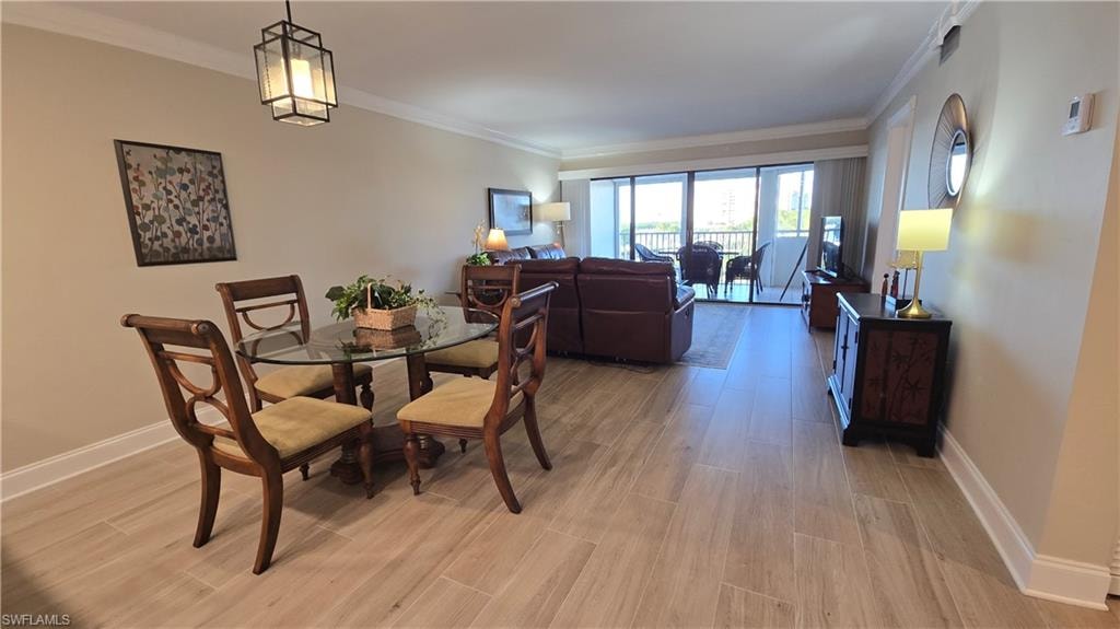 12945 Vanderbilt DR 402 photo 7