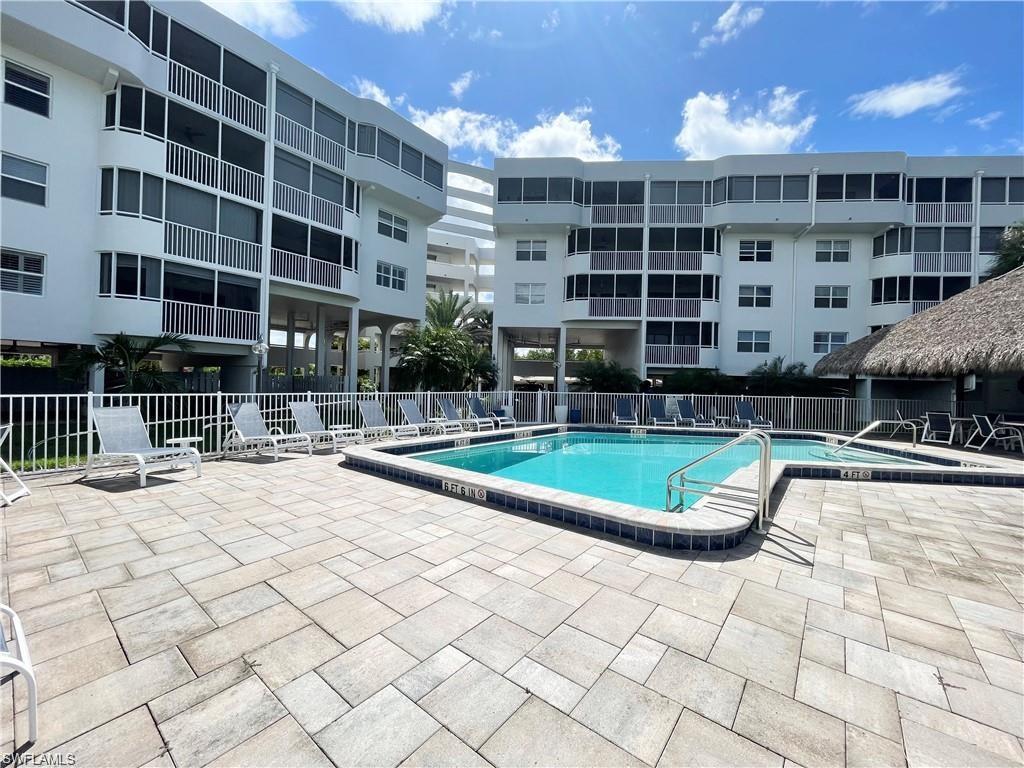 12945 Vanderbilt DR 402