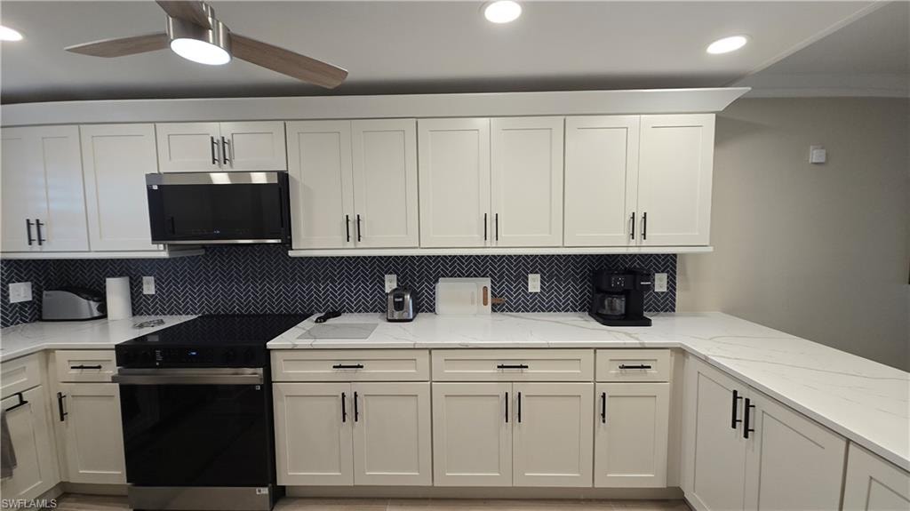 12945 Vanderbilt DR 402 photo 14