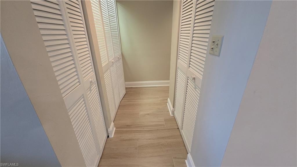 12945 Vanderbilt DR 402 photo 25