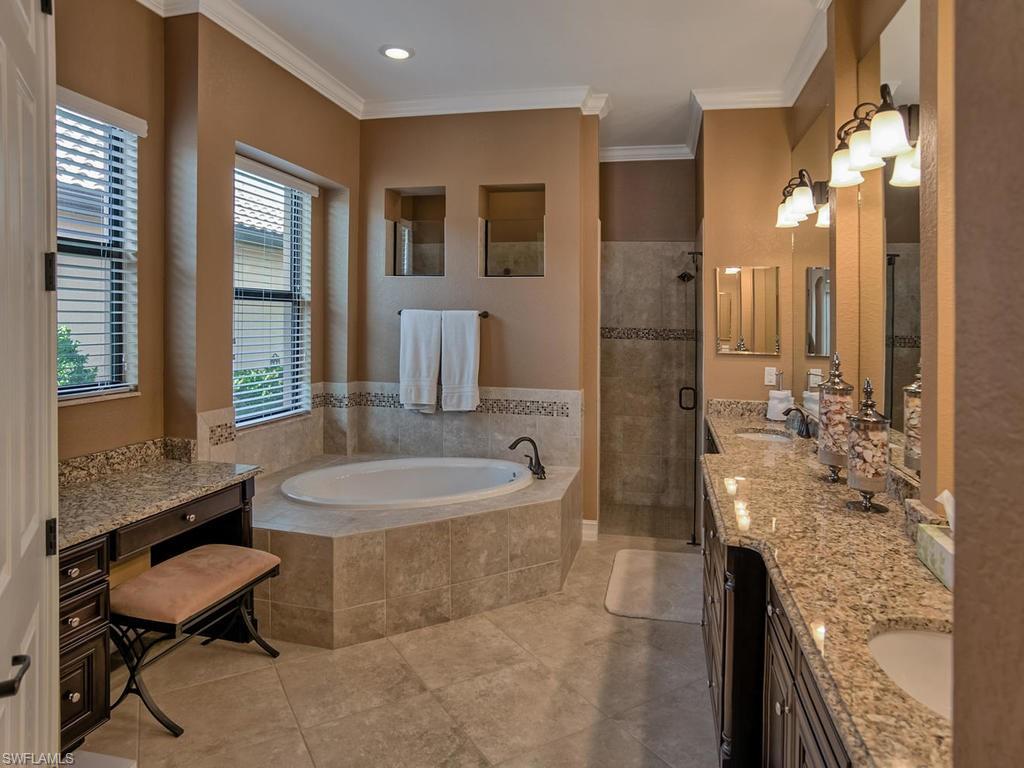 9634 Firenze CIR photo 13