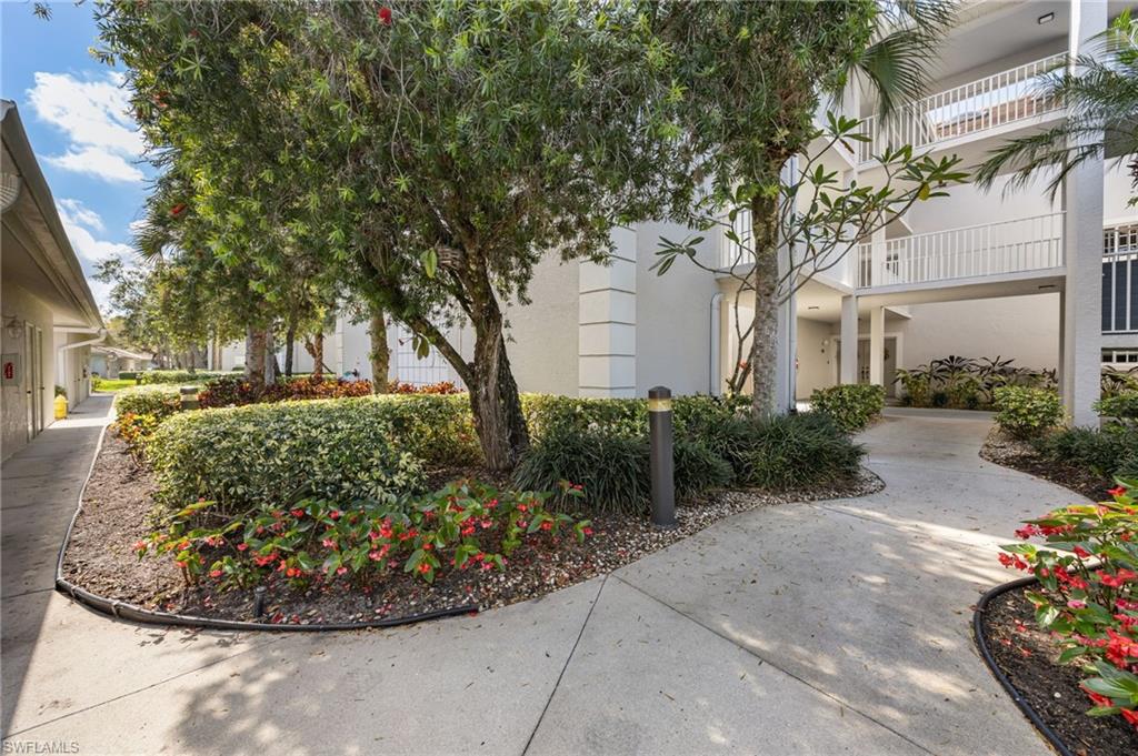 Surrounding community featuring a balcony