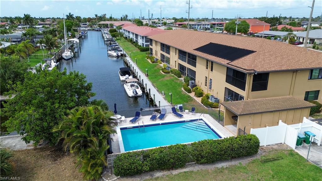 Corner home! Pool and Canal View