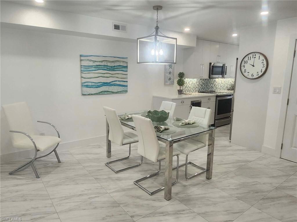 3000 Gulf Shore BLVD N 113 photo 20