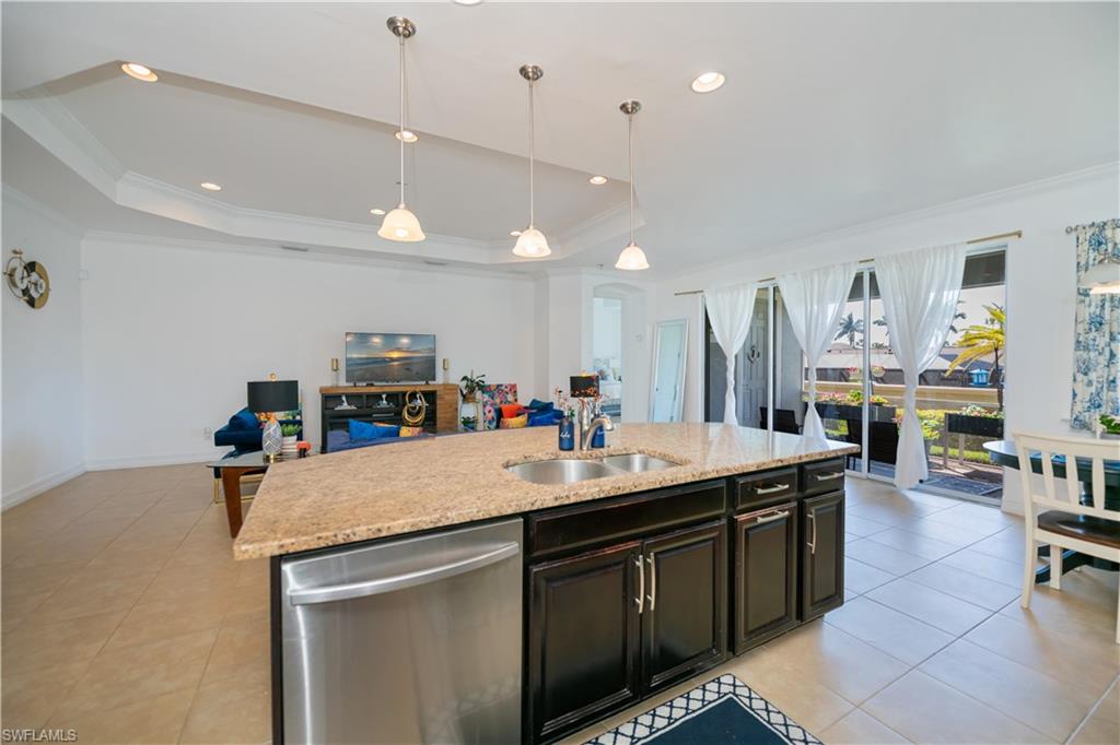 223 Destiny CIR photo 17