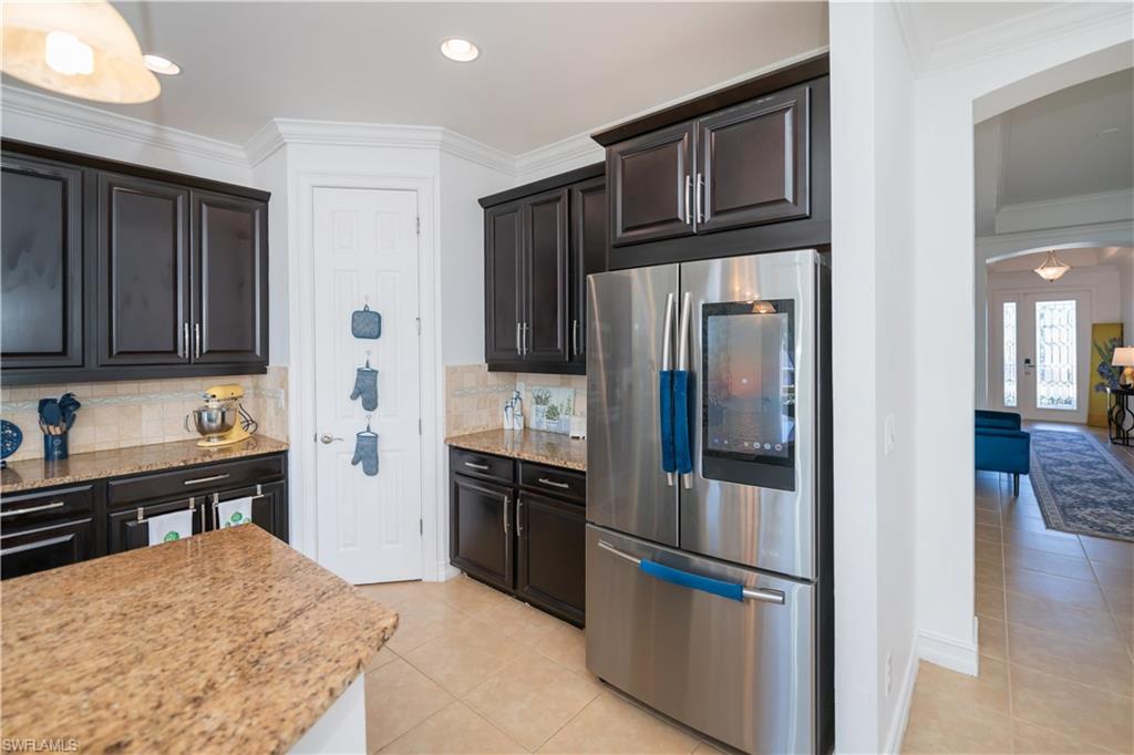Walk in Pantry and new appliances