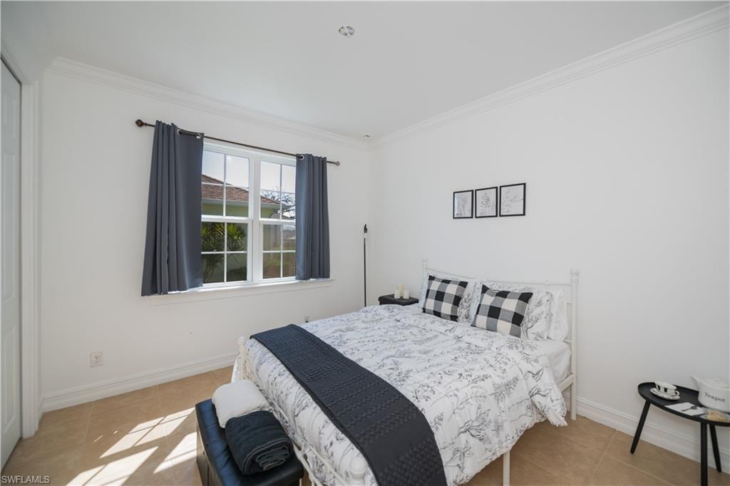 Guest bedroom