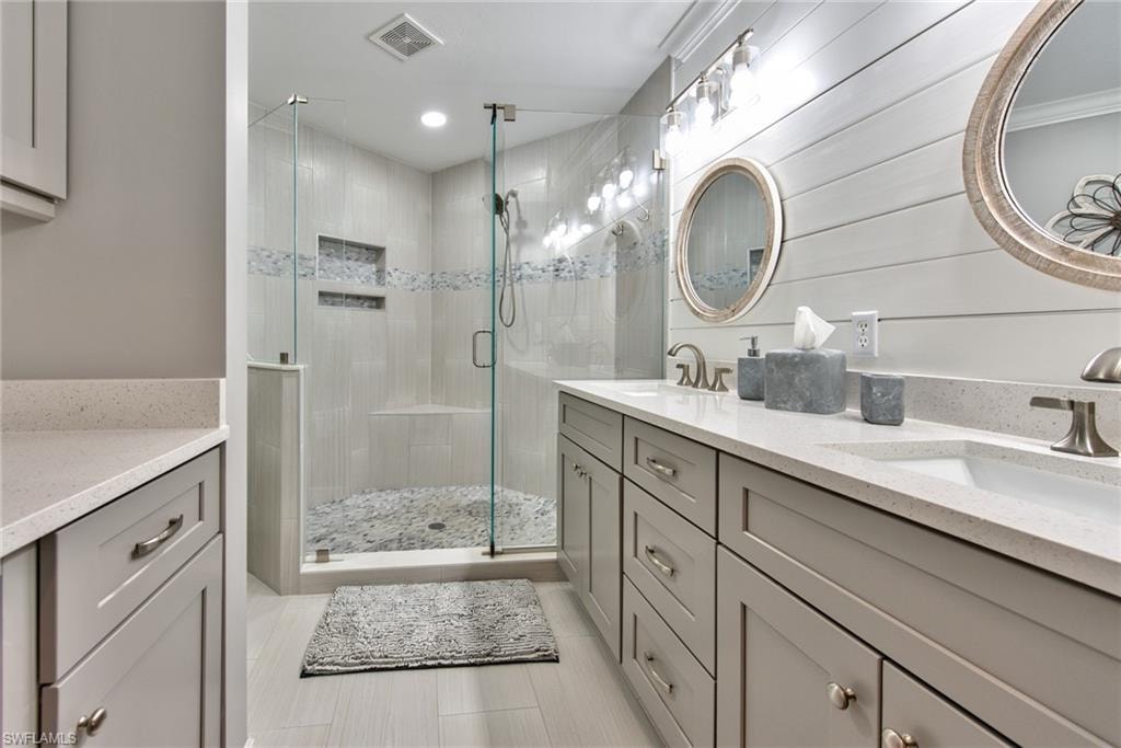 2190 ARIELLE DR 902 photo 13