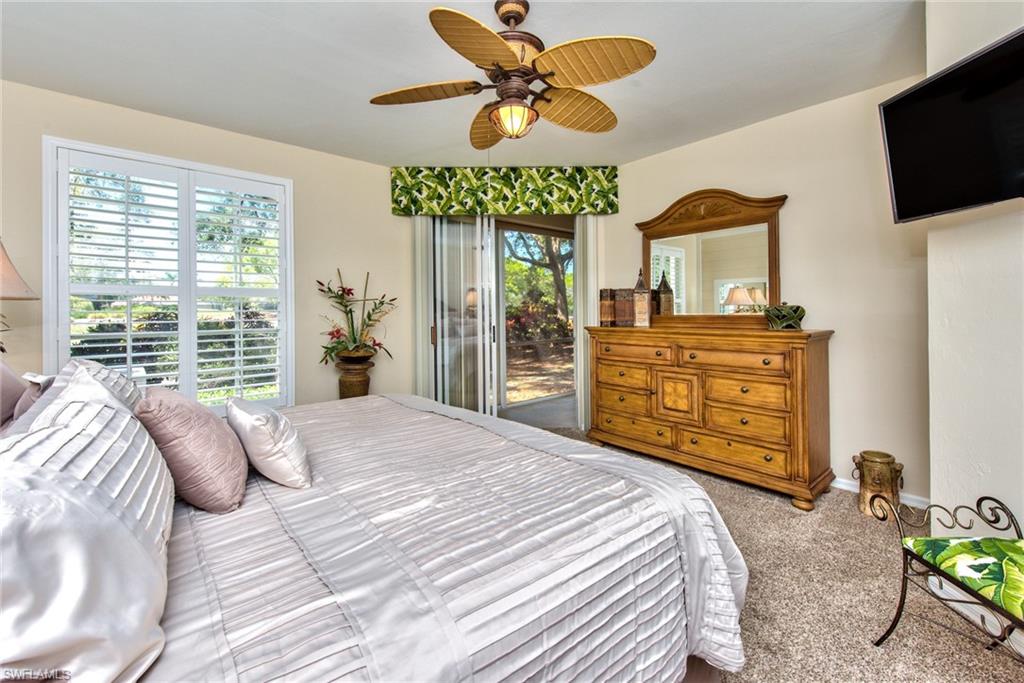 2190 ARIELLE DR 902 photo 11