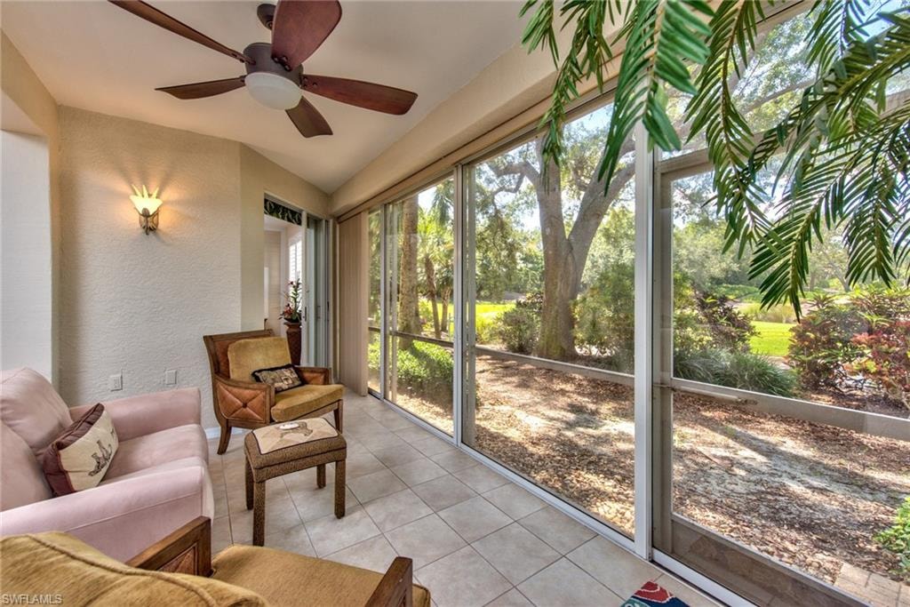 2190 ARIELLE DR 902 photo 19