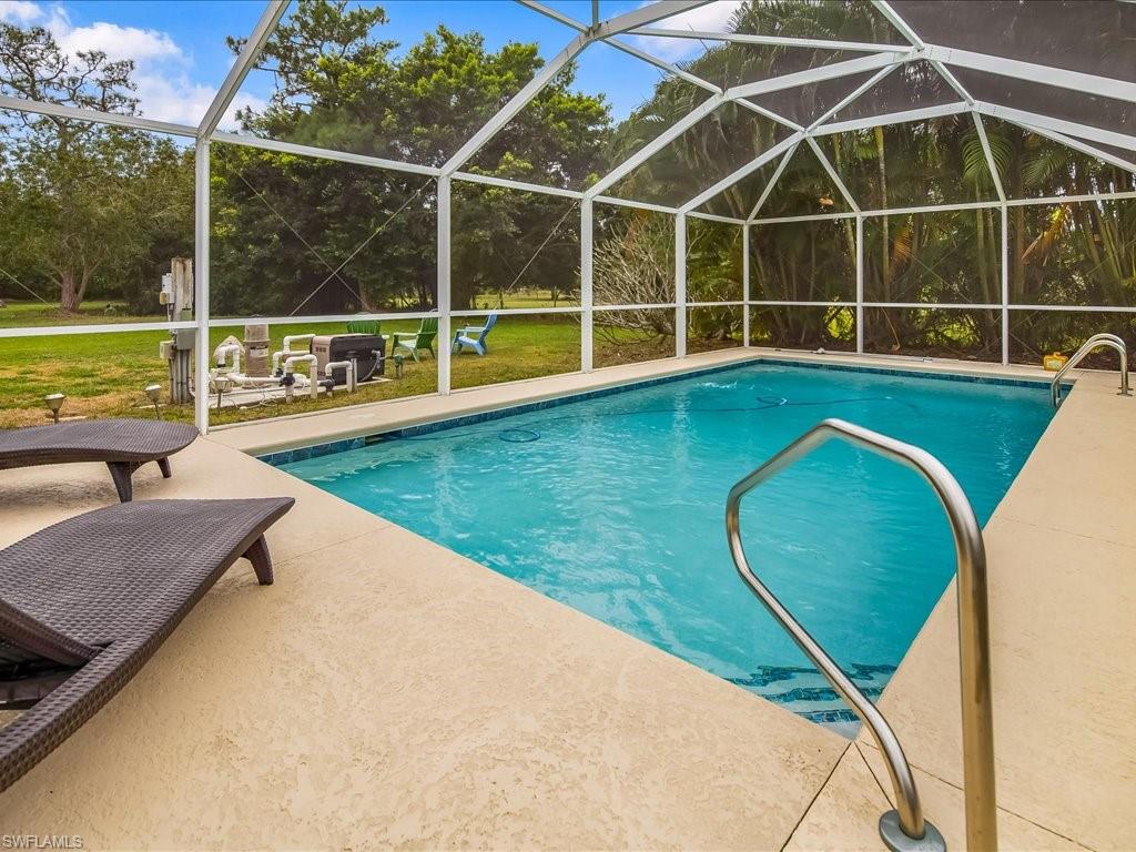 5272 Myrtle LN photo 12